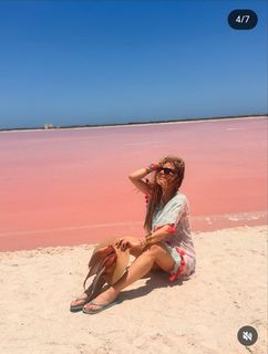 Vanesa Romero feet photo thumbnail