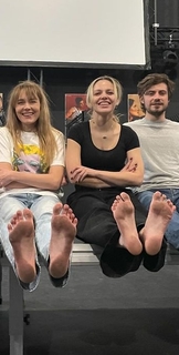 Vanessa Aleksander feet photo 16