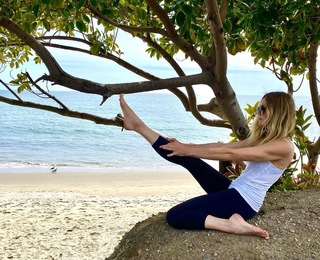 Vanessa Angel feet photo thumbnail