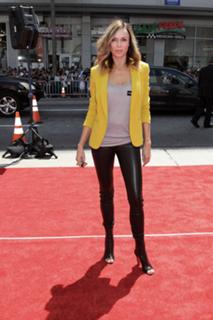 Vanessa Angel feet photo thumbnail