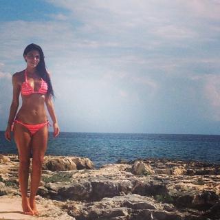 Vanessa Arias feet photo 20