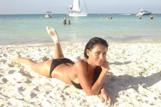 Vanessa Arias feet photo 3