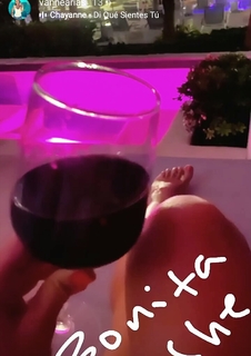 Vanessa Arias feet photo 11