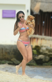 Vanessa Arias feet photo 4