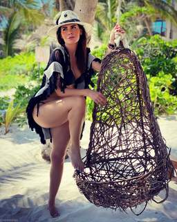 Vanessa Arias feet photo 12