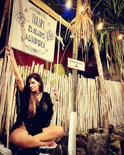 Vanessa Arias feet photo 11