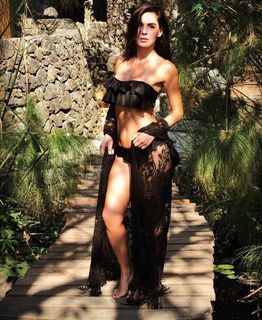 Vanessa Arias feet photo 9