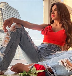 Vanessa Arias feet photo 5