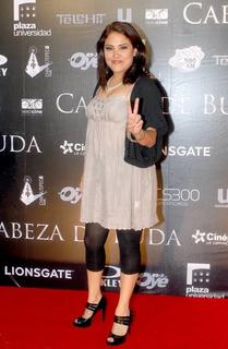 Vanessa Bauche feet photo 1
