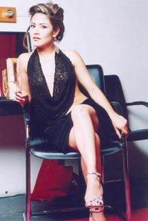 Vanessa Bauche feet photo 2