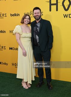 Vanessa Bayer feet photo 3