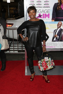 Vanessa Bell Calloway feet photo 1