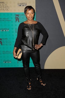 Vanessa Bell Calloway feet photo 16