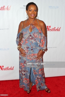 Vanessa Bell Calloway feet photo 9