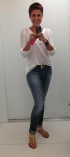 Vanessa Blumhagen feet photo thumbnail