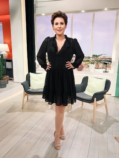 Vanessa Blumhagen feet photo thumbnail