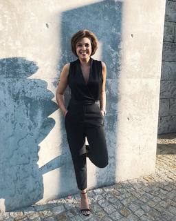 Vanessa Blumhagen feet photo thumbnail