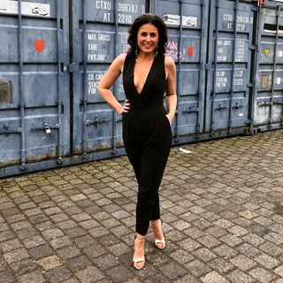 Vanessa Blumhagen feet photo thumbnail