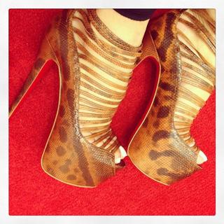 Vanessa Bryant feet photo thumbnail