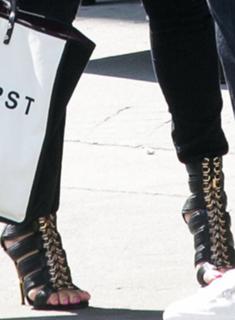Vanessa Bryant feet photo thumbnail