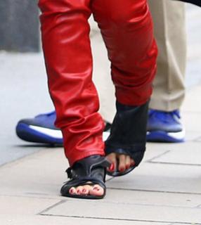 Vanessa Bryant feet photo thumbnail