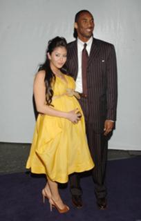 Vanessa Bryant feet photo thumbnail