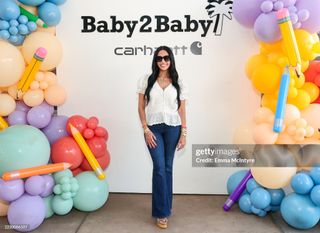 Vanessa Bryant feet photo thumbnail