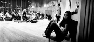 Vanessa Carlton feet photo 3