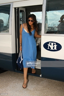 Vanessa Carlton feet photo 6