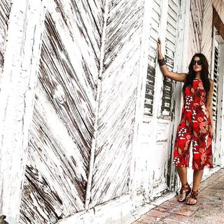 Vanessa Claudio feet photo thumbnail