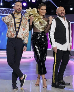 Vanessa Claudio feet photo thumbnail