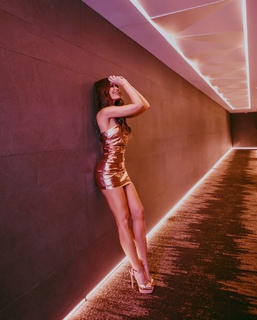 Vanessa Claudio feet photo thumbnail