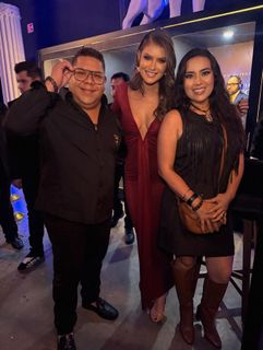 Vanessa Claudio feet photo thumbnail
