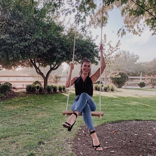 Vanessa Curry feet photo 2