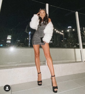 Vanessa Curry feet photo 11