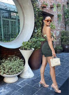 Vanessa Curry feet photo 2