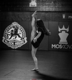 Vanessa Demopoulos feet photo 5