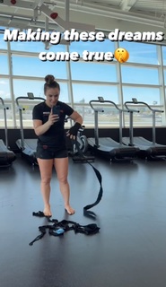 Vanessa Demopoulos feet photo 19