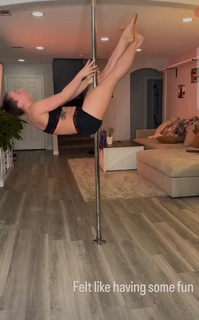 Vanessa Demopoulos feet photo 20