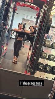 Vanessa Demopoulos feet photo 3