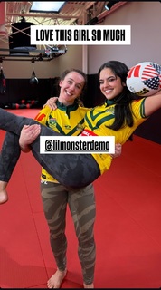 Vanessa Demopoulos feet photo 1