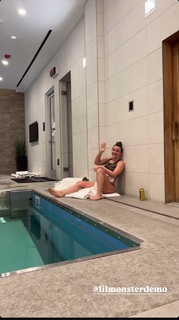 Vanessa Demopoulos feet photo 7