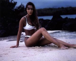Vanessa Demouy feet photo 4