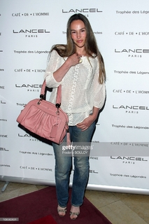 Vanessa Demouy feet photo 5