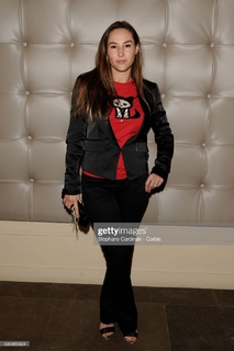 Vanessa Demouy feet photo 3