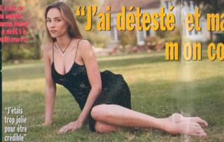Vanessa Demouy feet photo 3