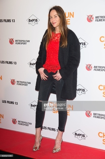 Vanessa Demouy feet photo 5