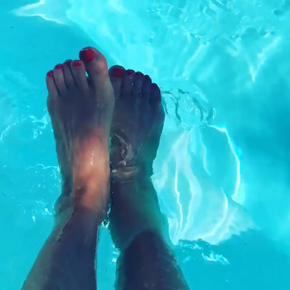 Vanessa Demouy feet photo 17