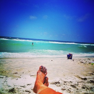 Vanessa Evigan feet photo 15