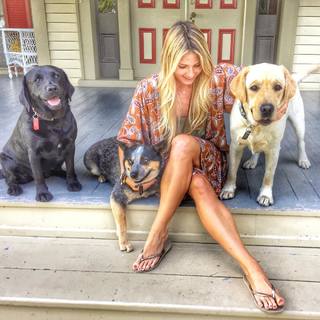Vanessa Evigan feet photo 2